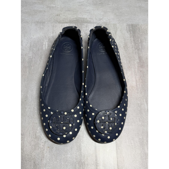 Tory Burch Ballet Flats Womens 7 Navy Polka Dot Leather Logo Round Toe Slip On - Picture 1 of 14